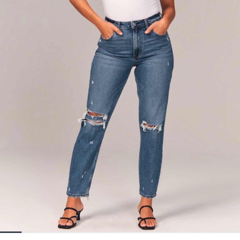 Abercrombie high rise mom jean